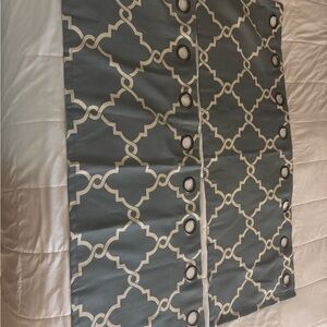 Madison Park Blue and Cream Geometric Curtain